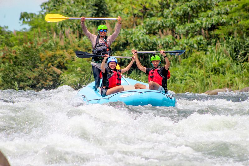 Whitewater rafting near La Fortuna