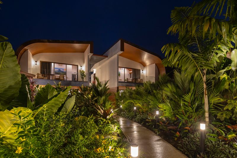 Panoramic villas